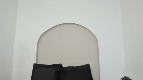 Snapshot of cloe_amazingg chatting on 20, 12, 2025 Cloe online show from 20, 12, 2025