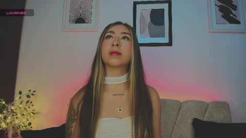 cloe_martinezz_ online show from 14, 5, 2026
