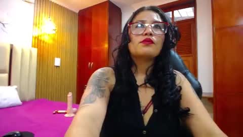 Clovy Zenvy online show from 11, 6, 2026