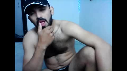 Snapshot of colombianocabron chatting on 5, 6, 2026 colombianocabron online show from 5, 6, 2026