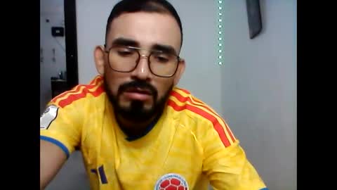 Snapshot of colombianocabron chatting on 8, 6, 2026 colombianocabron online show from 8, 6, 2026