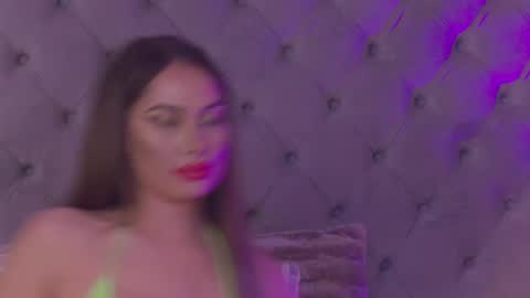 CoraliaDiamond online show from 19, 12, 2024