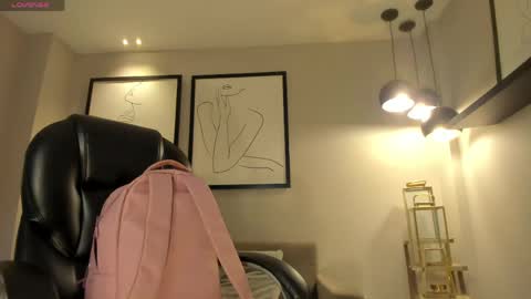 Corinne Russo online show from 25, 5, 2026
