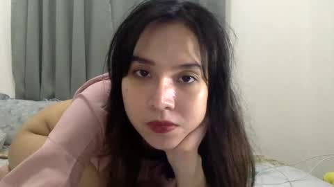 Snapshot of cottoncandygirl9898 chatting on 19, 6, 2026 Liz Gwyneth Charlota online show from 19, 6, 2026