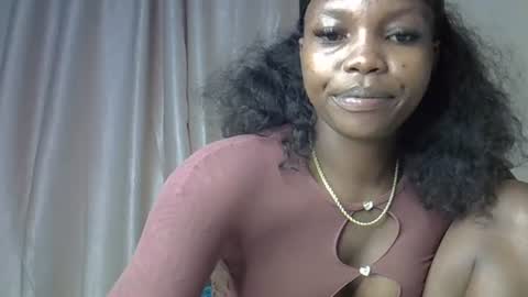 Snapshot of craizybitch chatting on 25, 6, 2026 craizybitch online show from 25, 6, 2026