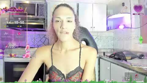 Cristina Onazis online show from 11, 6, 2026