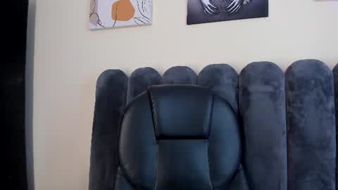 cristalfoxy_ online show from 11, 6, 2026