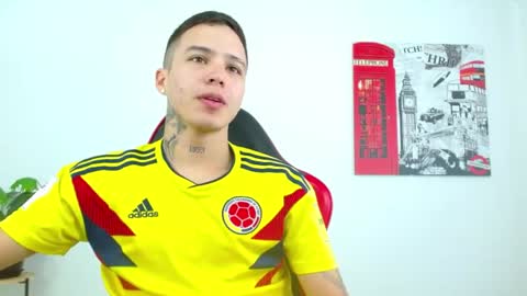 cumandres online show from 17, 6, 2026