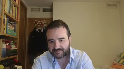 curiosillo1983 online show from 11, 6, 2026