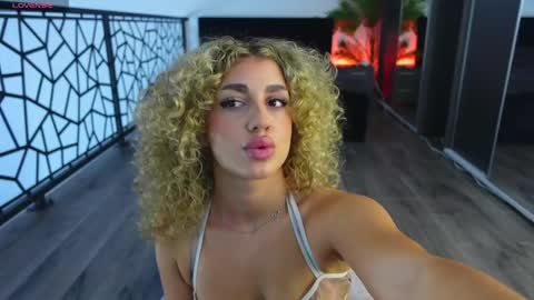 Antonia online show from 8, 6, 2026