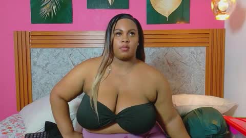 curvyhomebebe online show from 3, 6, 2026