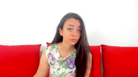 cute_angel95 online show from 18, 6, 2026