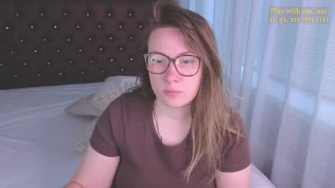 Snapshot of cute_darina chatting on 11, 5, 2026 Everyday stream in the same time online show from 11, 5, 2026