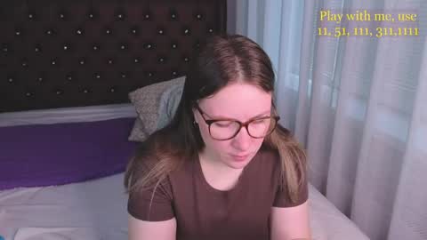 Snapshot of cute_darina chatting on 26, 5, 2026 Everyday stream in the same time online show from 26, 5, 2026