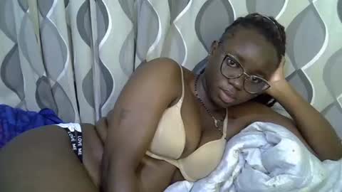 Snapshot of cute_gee chatting on 10, 6, 2026 daddysdoll online show from 10, 6, 2026