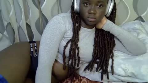 Snapshot of cute_gee chatting on 14, 6, 2026 daddysdoll online show from 14, 6, 2026