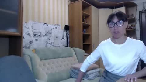 cute_lion_ online show from 6, 6, 2026