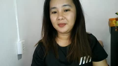 cute_momma69 online show from 21, 6, 2026