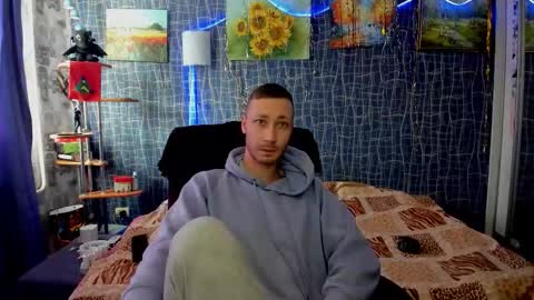 cuteboy228 online show from 17, 1, 2026