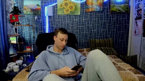 cuteboy228 online show from 14, 2, 2026