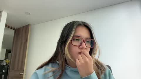 CuteBunny 21 online show from 24, 6, 2026
