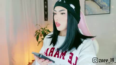 Zoe  online show from 23, 6, 2026