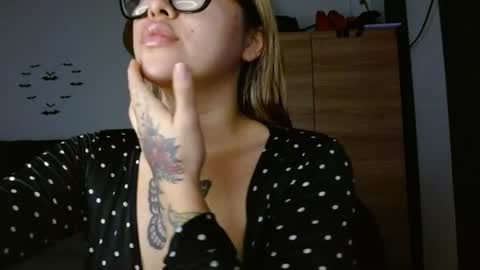isabella online show from 12, 6, 2026