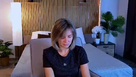cutemirage online show from 4, 7, 2026