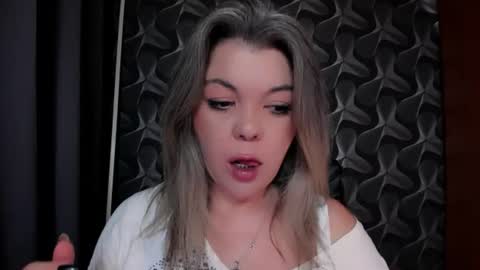 Full time mean bitch. online show from 21, 6, 2026