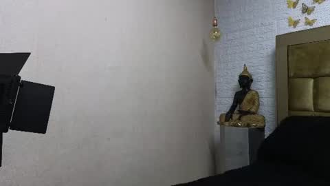 Dahiana online show from 13, 6, 2026