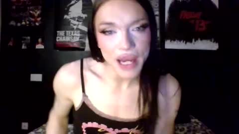 dahlia_adore online show from 10, 11, 2025