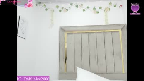 Dahlialee online show from 28, 2, 2026