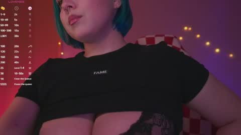 Cute DianaOnline mostly at 8pm-0000 am UK TimeTuesday and Wednesday off online show from 30, 4, 2026