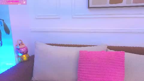 Daisy Price online show from 12, 6, 2026