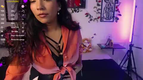 Caroliina online show from 16, 6, 2026