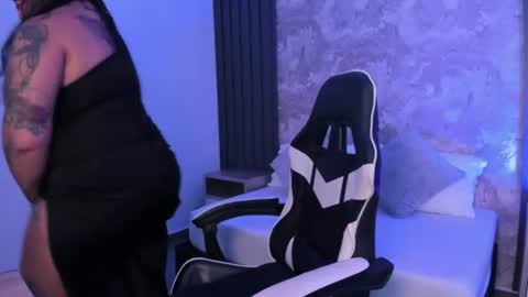 D A L I A  online show from 18, 6, 2026