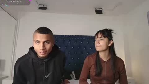 DAMIAN AND ROXANNE.  online show from 29, 6, 2026