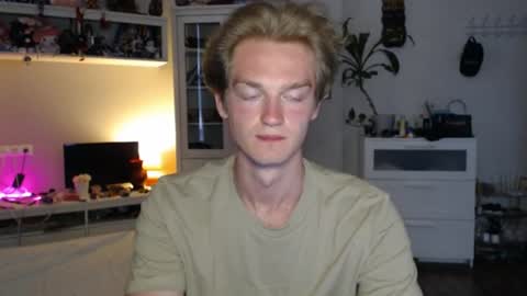Daniel online show from 3, 7, 2026