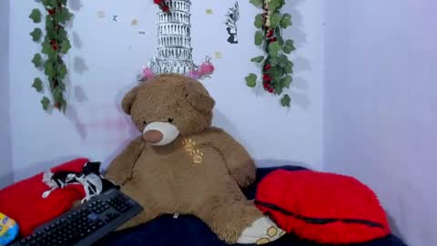 Snapshot of danisecret1 chatting on 5, 5, 2026 Dani online show from 5, 5, 2026