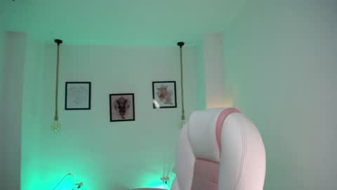 Danna online show from 14, 6, 2026