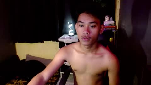 Snapshot of danner_fuckerxx chatting on 15, 4, 2026 DANNER online show from 15, 4, 2026