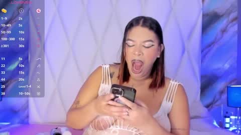 Danna Monroe  online show from 26, 5, 2026