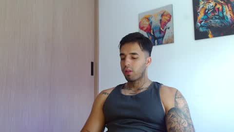 Darius Phoenix  online show from 12, 6, 2026