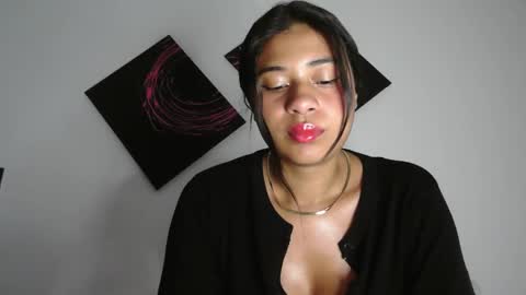 Sofia online show from 5, 11, 2025