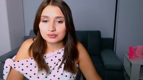 Amelie online show from 7, 7, 2026