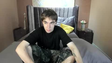 Snapshot of davebevy chatting on 22, 6, 2026 Dave online show from 22, 6, 2026