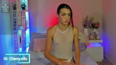 Dayana Hill online show from 16, 6, 2026