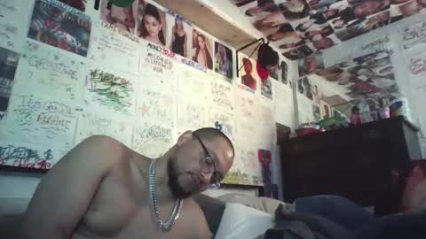 Snapshot of dbeamon92 chatting on 19, 5, 2026 dbeamon92 online show from 19, 5, 2026