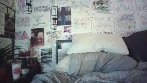 Snapshot of dbeamon92 chatting on 20, 5, 2026 dbeamon92 online show from 20, 5, 2026