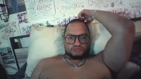 Snapshot of dbeamon92 chatting on 3, 6, 2026 dbeamon92 online show from 3, 6, 2026